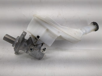 compare product 2020-2022 Nissan Versa Brake Master Cylinder