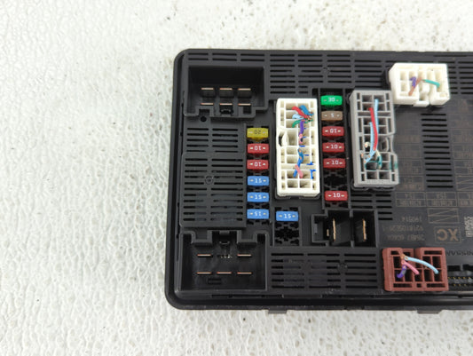 2020-2022 Nissan Versa Fusebox Fuse Box Panel Relay Module P/N:284B7 6CA0A Fits Fits 2020 2021 2022 OEM Used Auto Parts