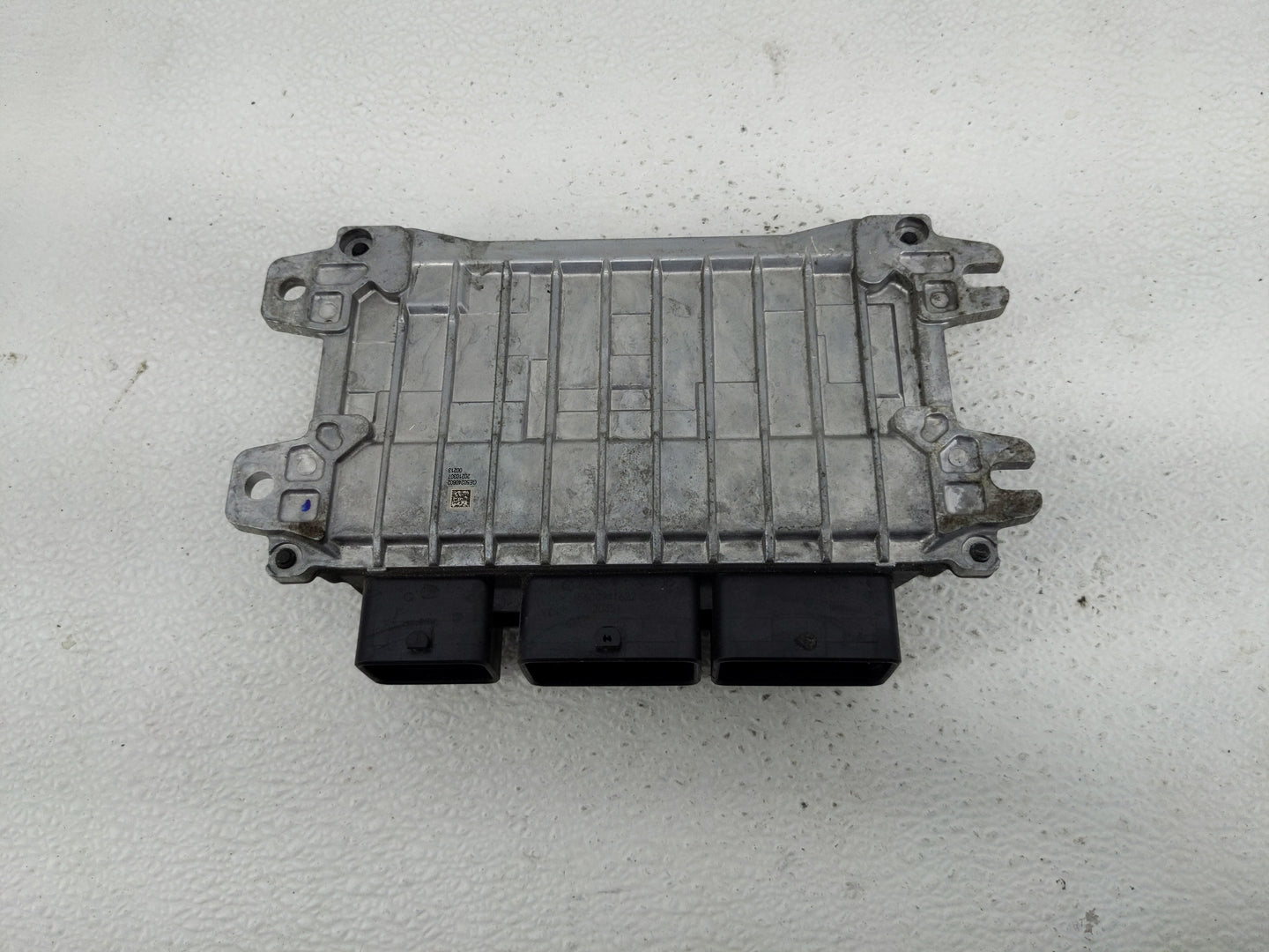 2020-2022 Nissan Versa PCM Engine Control Computer ECU ECM PCU OEM P/N:NEC983-050 Fits Fits 2020 2021 2022 OEM Used Auto Par