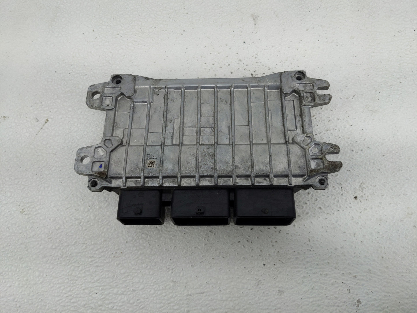 2020-2022 Nissan Versa PCM Engine Control Computer ECU ECM PCU OEM P/N:NEC983-050 Fits Fits 2020 2021 2022 OEM Used Auto Par