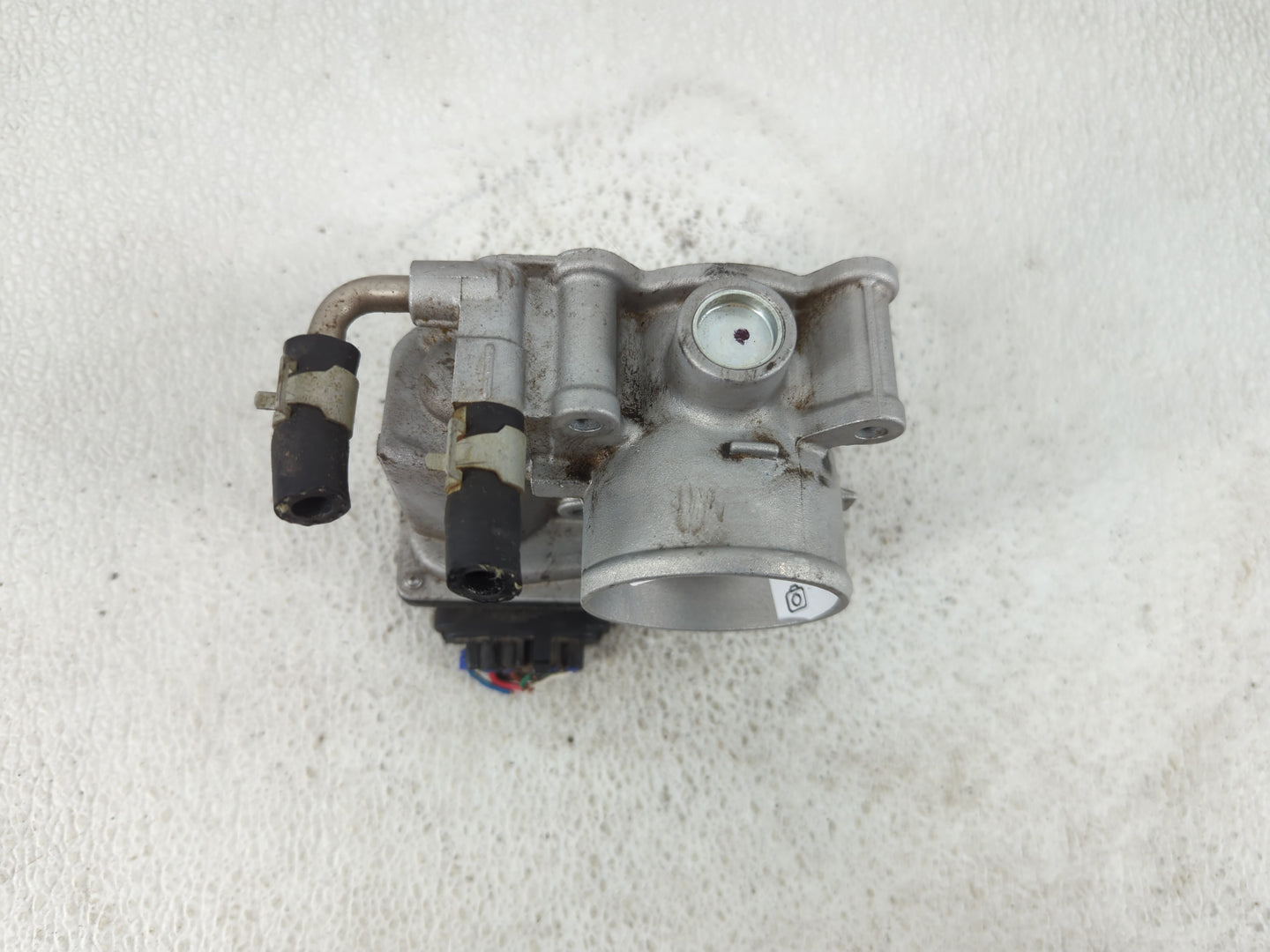 2020-2022 Nissan Versa Throttle Body Fits Fits 2018 2019 2020 2021 2022 OEM Used Auto Parts - Oemusedautoparts1.com
