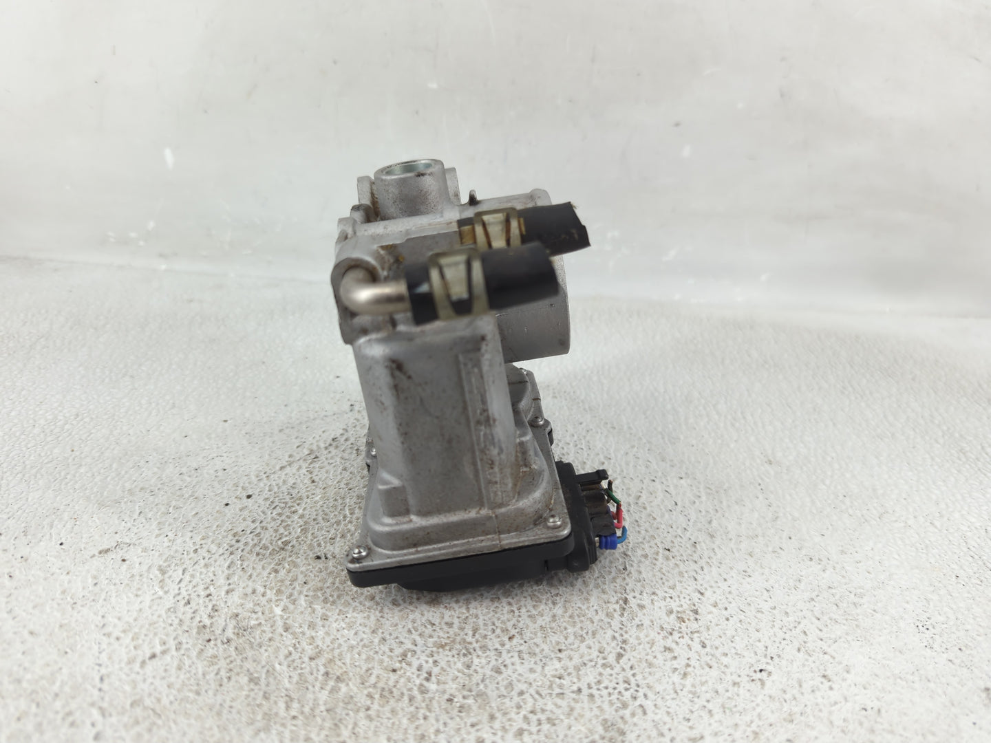 2020-2022 Nissan Versa Throttle Body Fits Fits 2018 2019 2020 2021 2022 OEM Used Auto Parts - Oemusedautoparts1.com