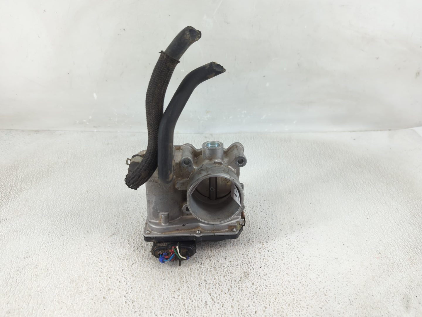 2020-2022 Nissan Versa Throttle Body Fits Fits 2018 2019 2020 2021 2022 OEM Used Auto Parts - Oemusedautoparts1.com
