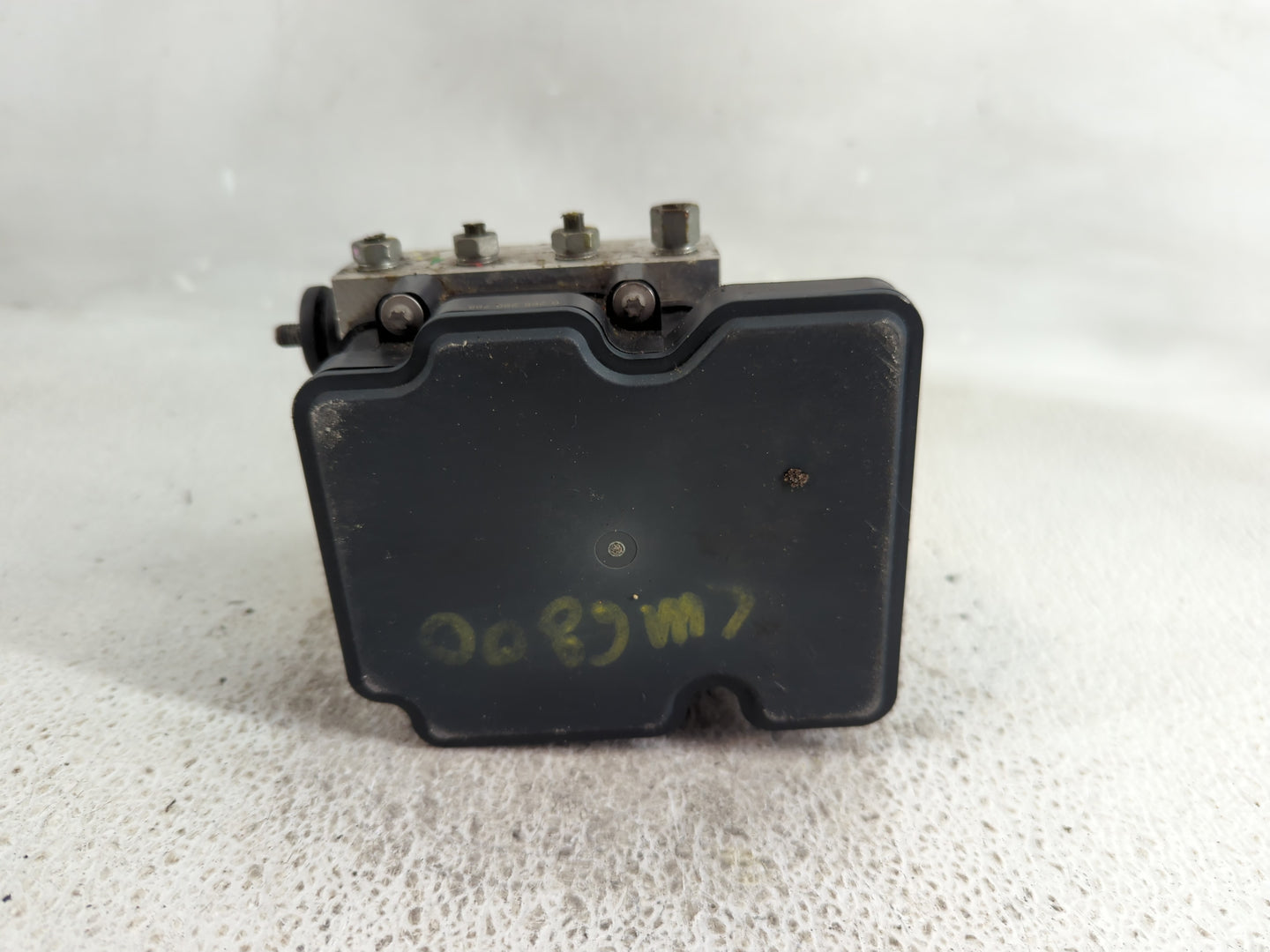 2020-2022 Nissan Versa ABS Pump Control Module Replacement P/N:47660 5ES0B Fits Fits 2020 2021 2022 OEM Used Auto Parts - Oe