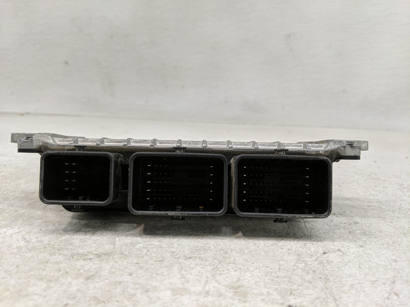 2020-2022 Nissan Versa PCM Engine Control Computer ECU ECM PCU OEM P/N:NEC985-111 Fits Fits 2020 2021 2022 OEM Used Auto Par