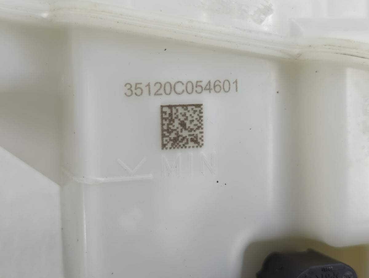 2020-2022 Nissan Versa Brake Master Cylinder 1276327 - Oemusedautoparts1.com