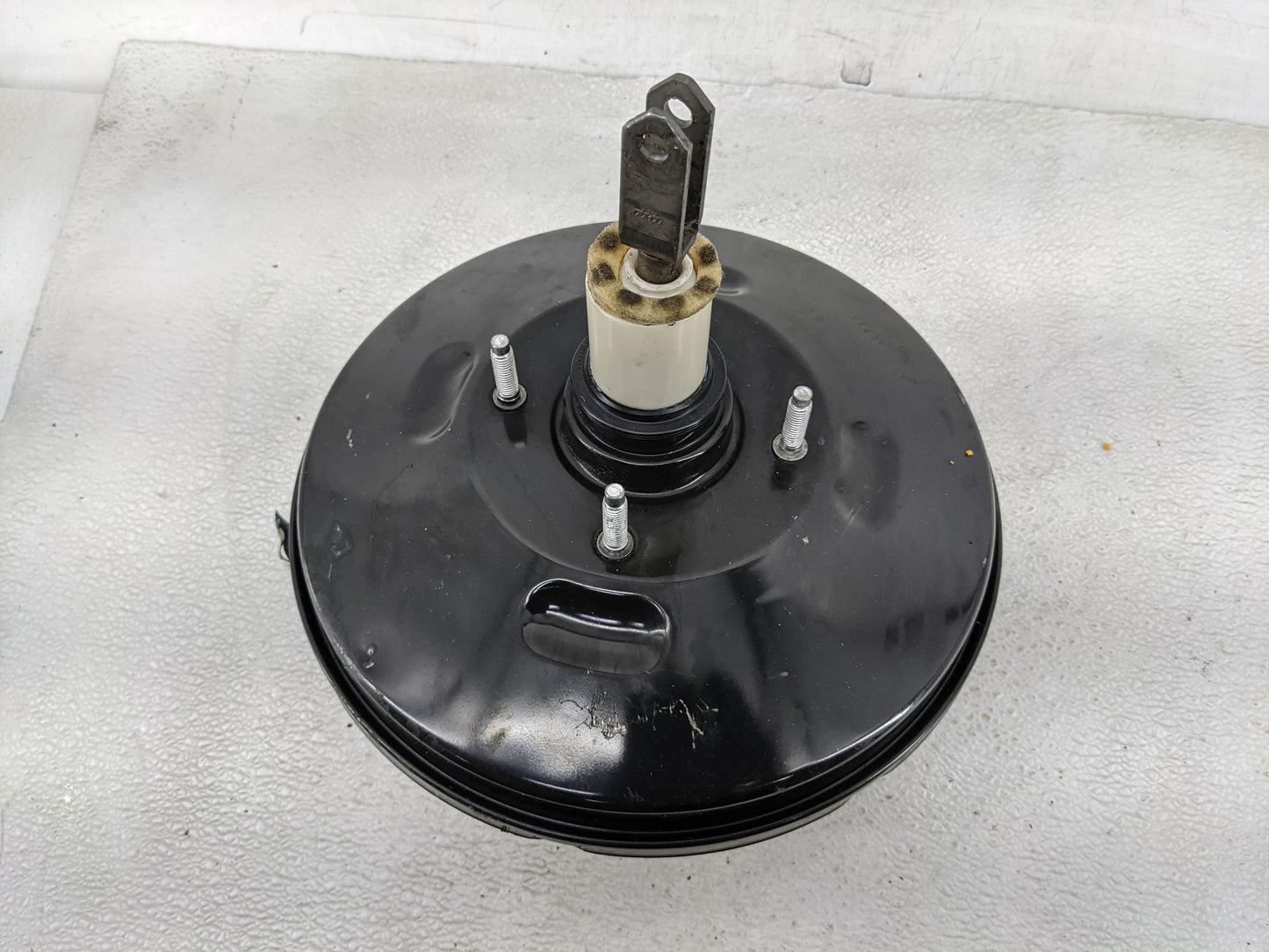 2020-2022 Nissan Versa Power Brake Booster Oem - Oemusedautoparts1.com