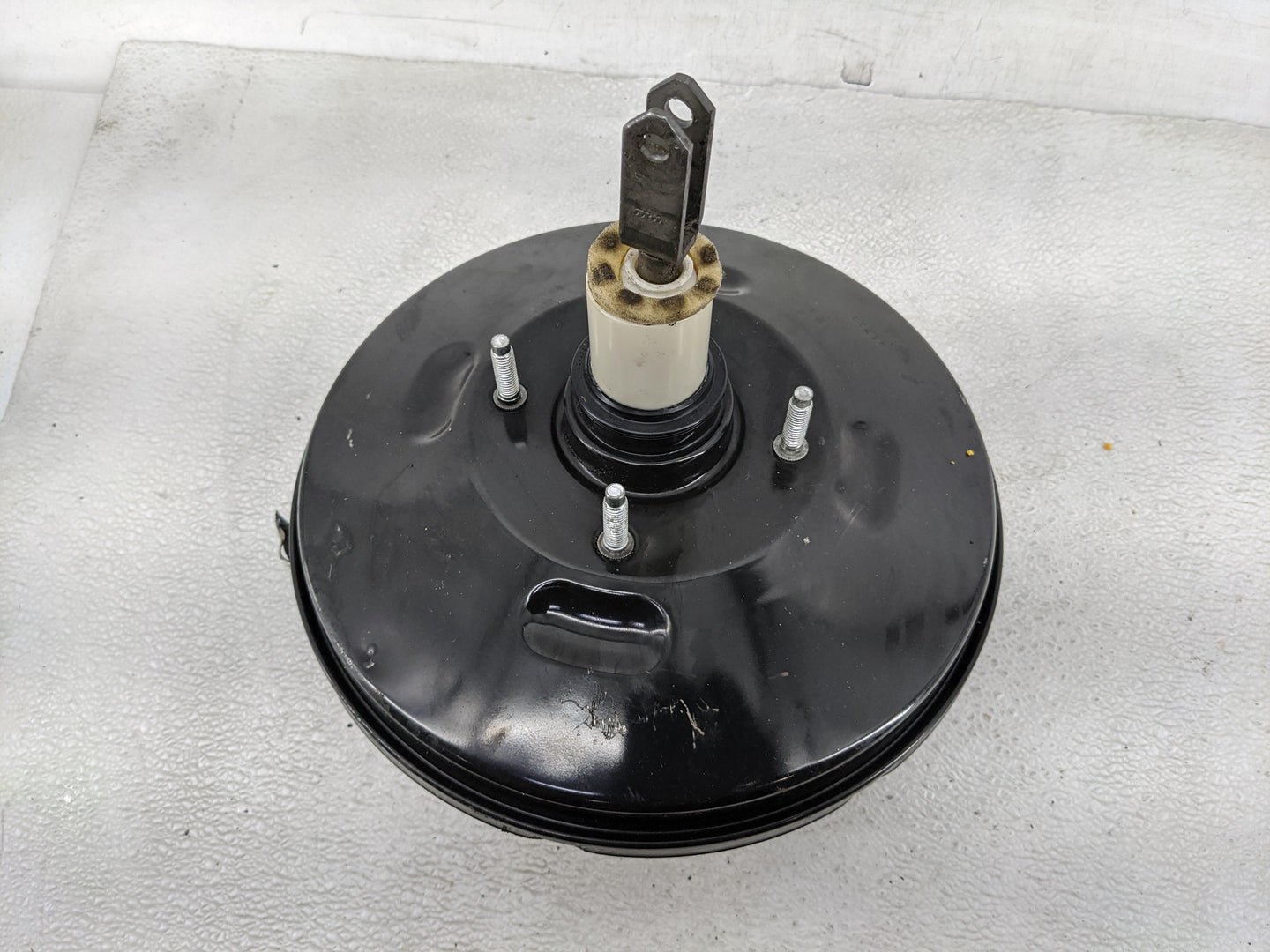 2020-2022 Nissan Versa Power Brake Booster Oem 1290377 - Oemusedautoparts1.com