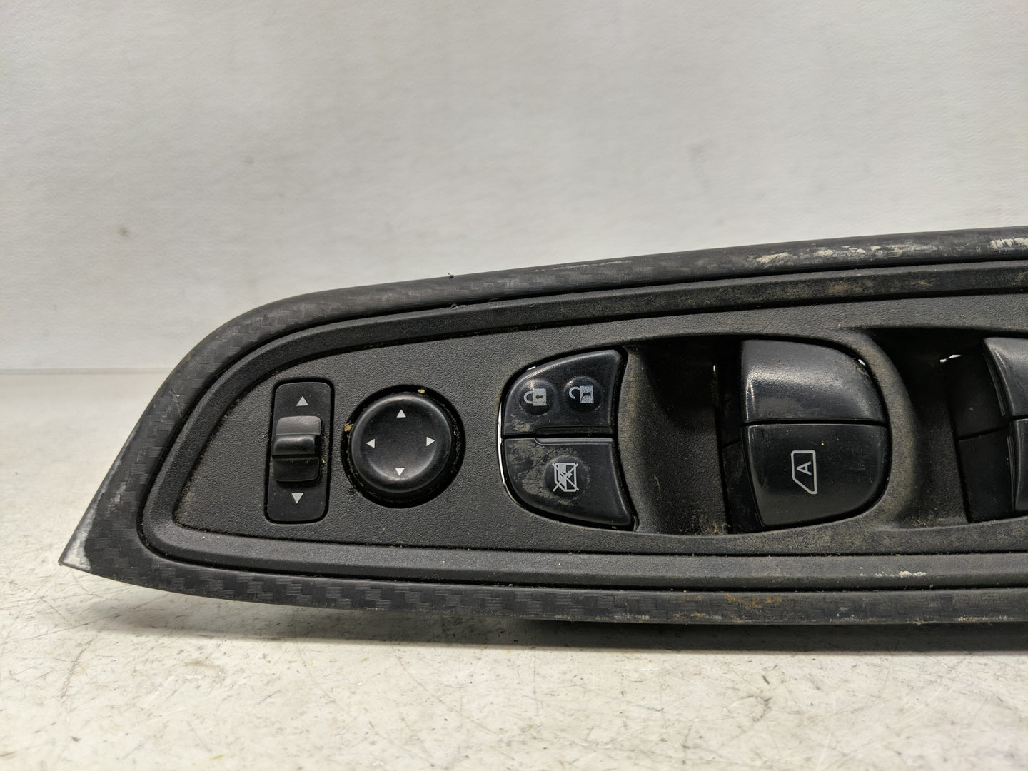 2020-2022 Nissan Versa Master Power Window Switch Replacement Driver Side Left P/N:25401 5EA1A 25570 5RA0A Fits OEM Used Aut