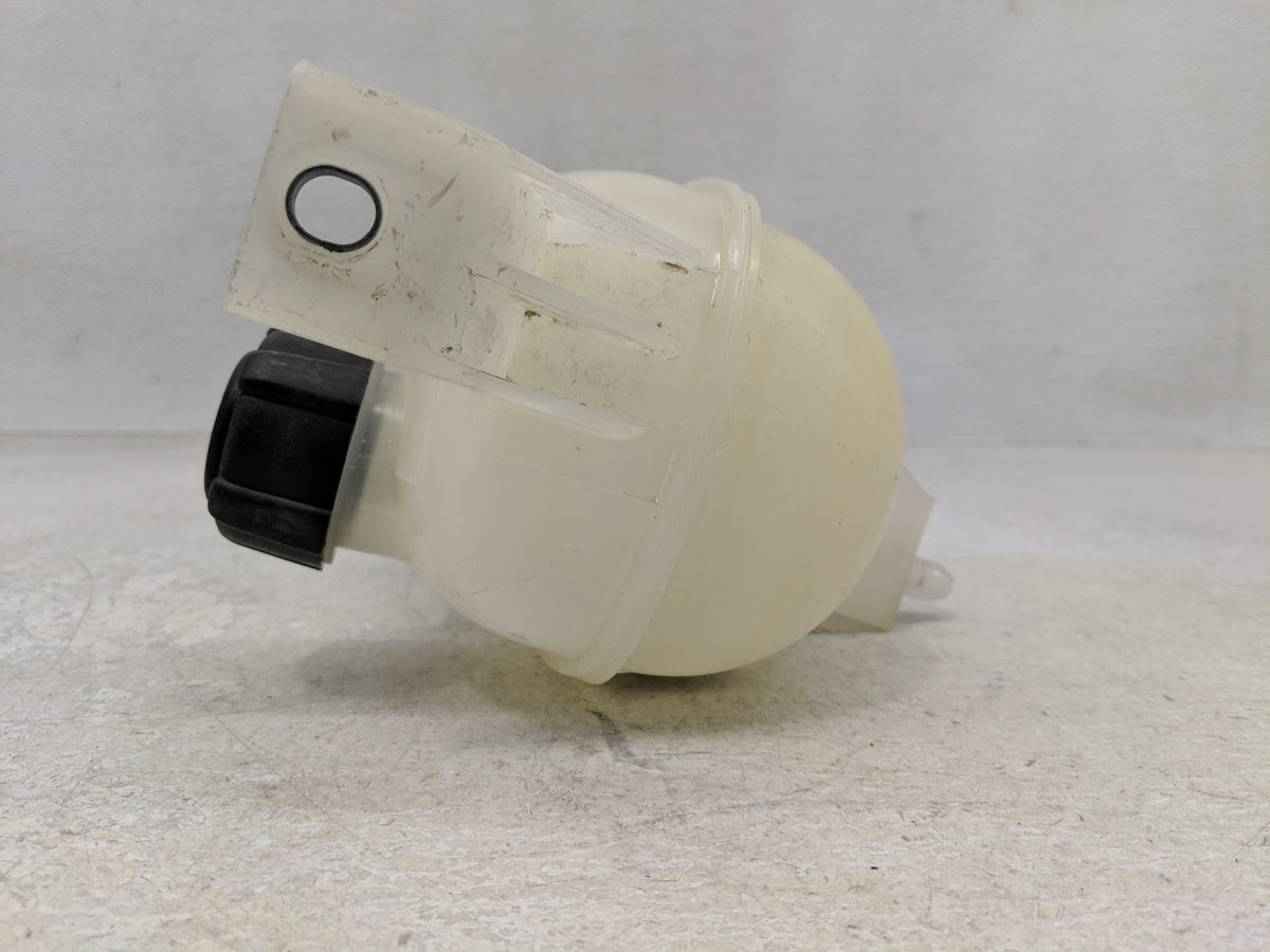 2020-2022 Nissan Versa Radiator Coolant Overflow Expansion Tank Bottle 1313091 - Oemusedautoparts1.com