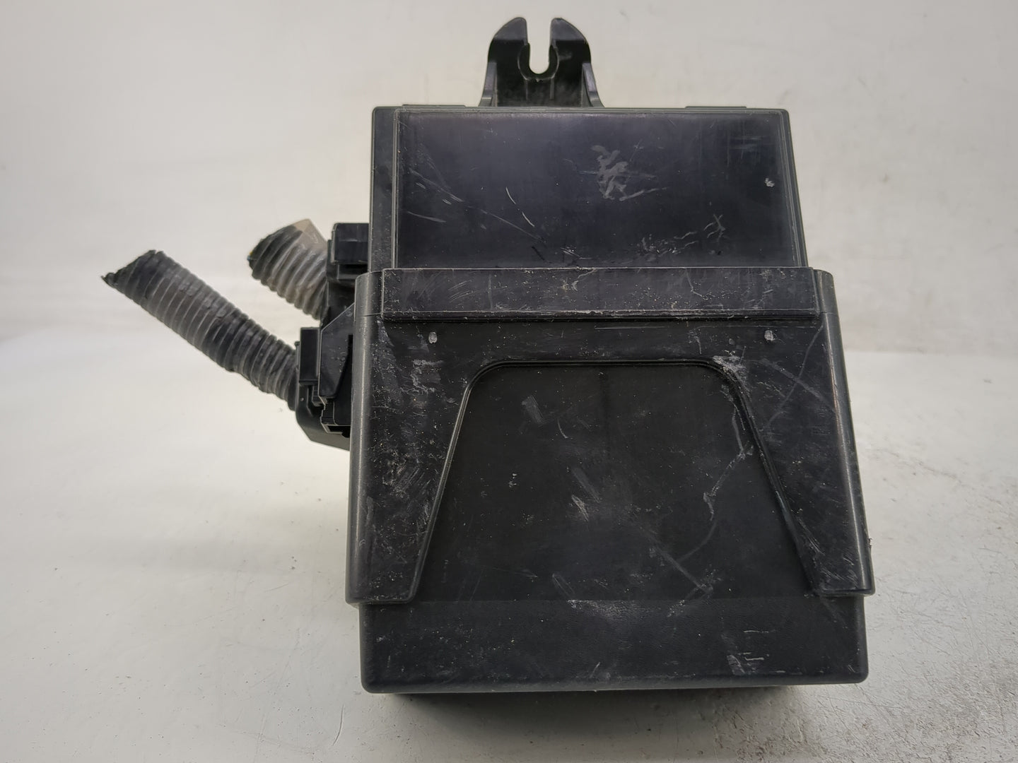 2020-2022 Nissan Versa Fusebox Fuse Box Panel Relay Module Fits Fits 2020 2021 2022 OEM Used Auto Parts - Oemusedautoparts1.