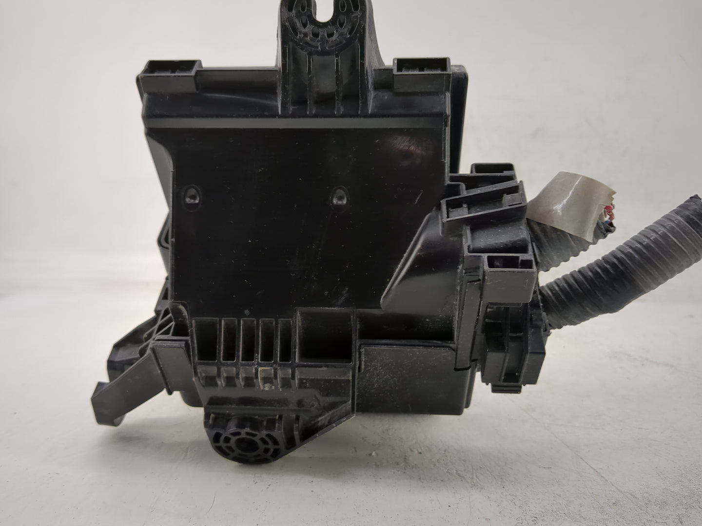 2020-2022 Nissan Versa Fusebox Fuse Box Panel Relay Module Fits Fits 2020 2021 2022 OEM Used Auto Parts - Oemusedautoparts1.