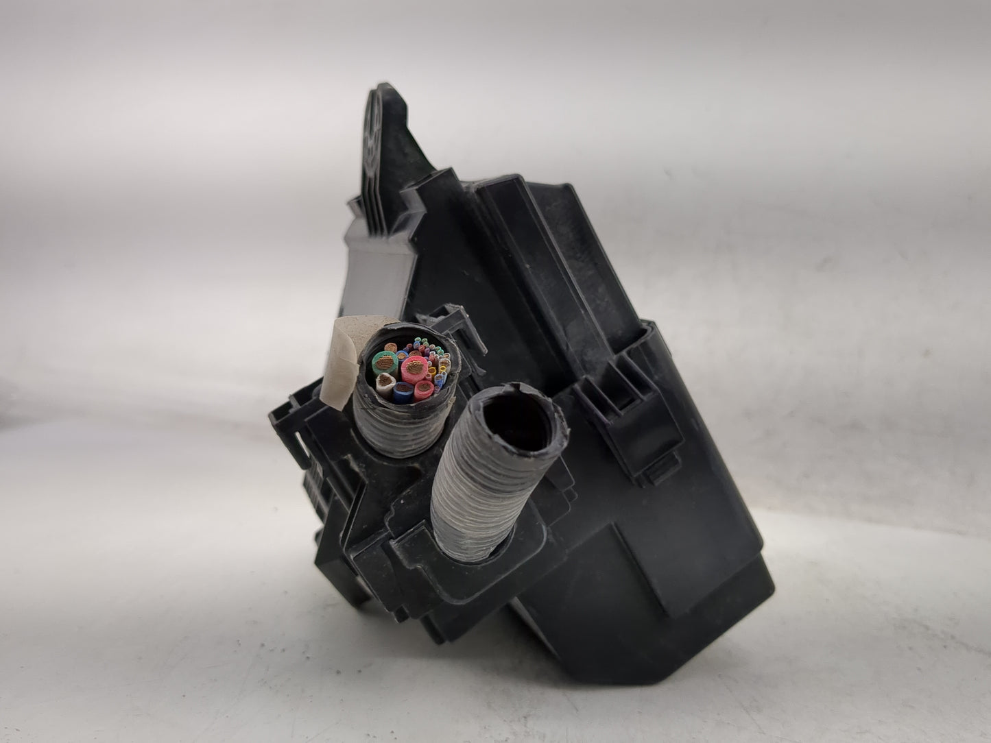 2020-2022 Nissan Versa Fusebox Fuse Box Panel Relay Module Fits Fits 2020 2021 2022 OEM Used Auto Parts - Oemusedautoparts1.