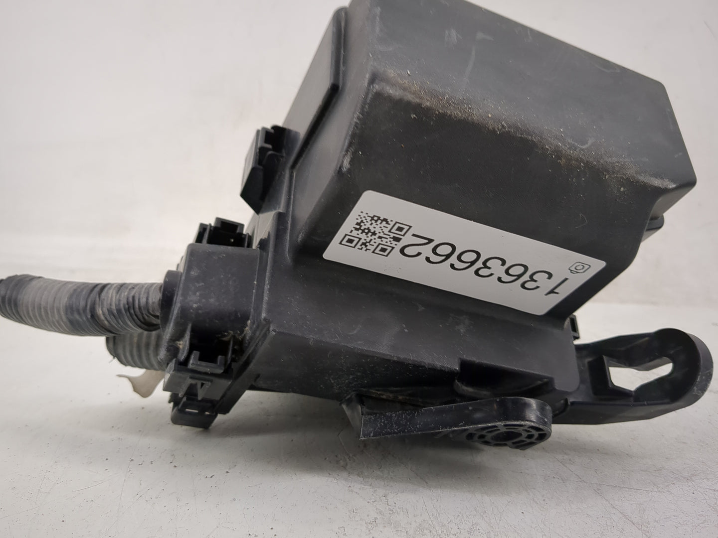 2020-2022 Nissan Versa Fusebox Fuse Box Panel Relay Module Fits Fits 2020 2021 2022 OEM Used Auto Parts - Oemusedautoparts1.