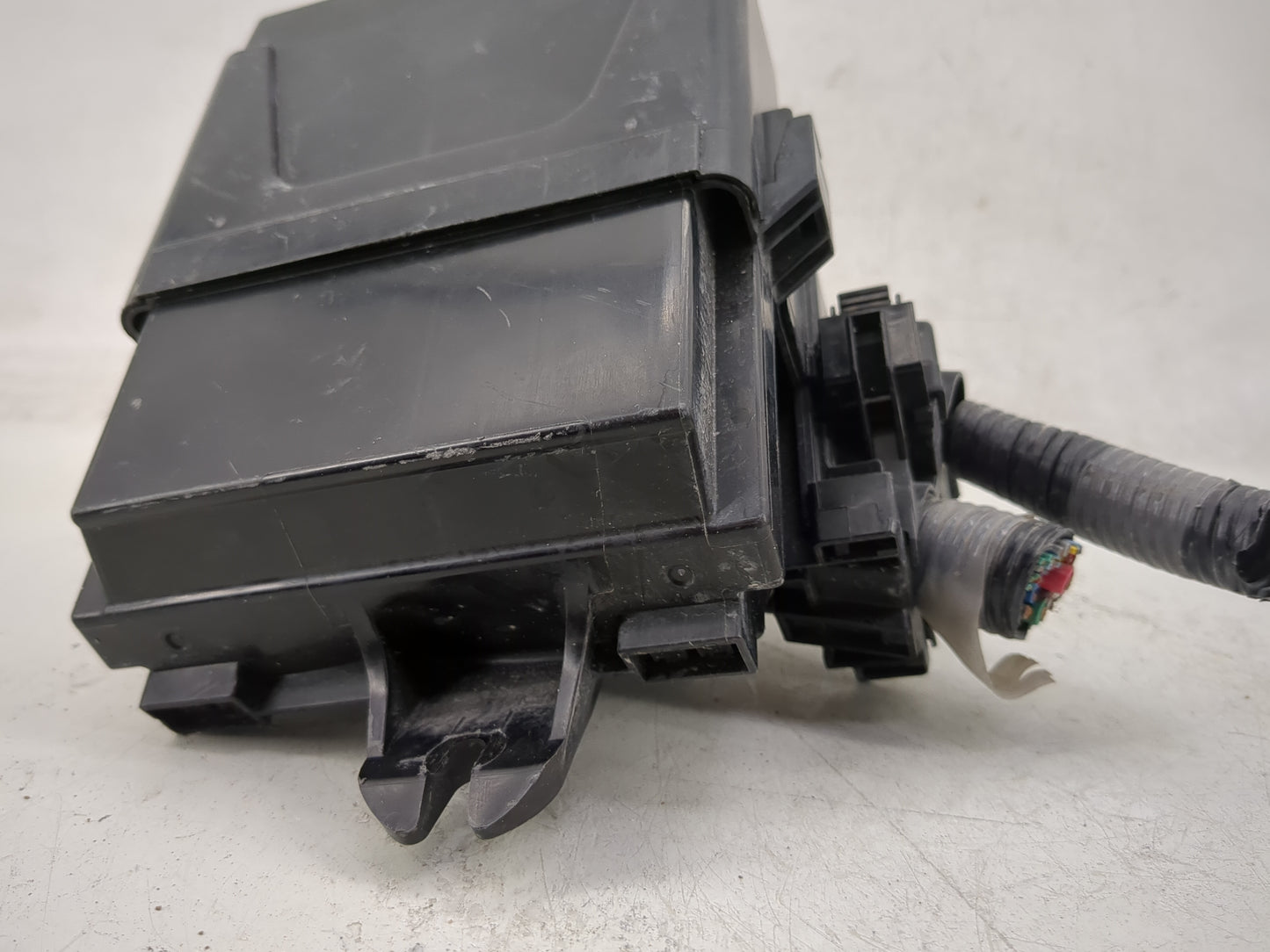 2020-2022 Nissan Versa Fusebox Fuse Box Panel Relay Module Fits Fits 2020 2021 2022 OEM Used Auto Parts - Oemusedautoparts1.