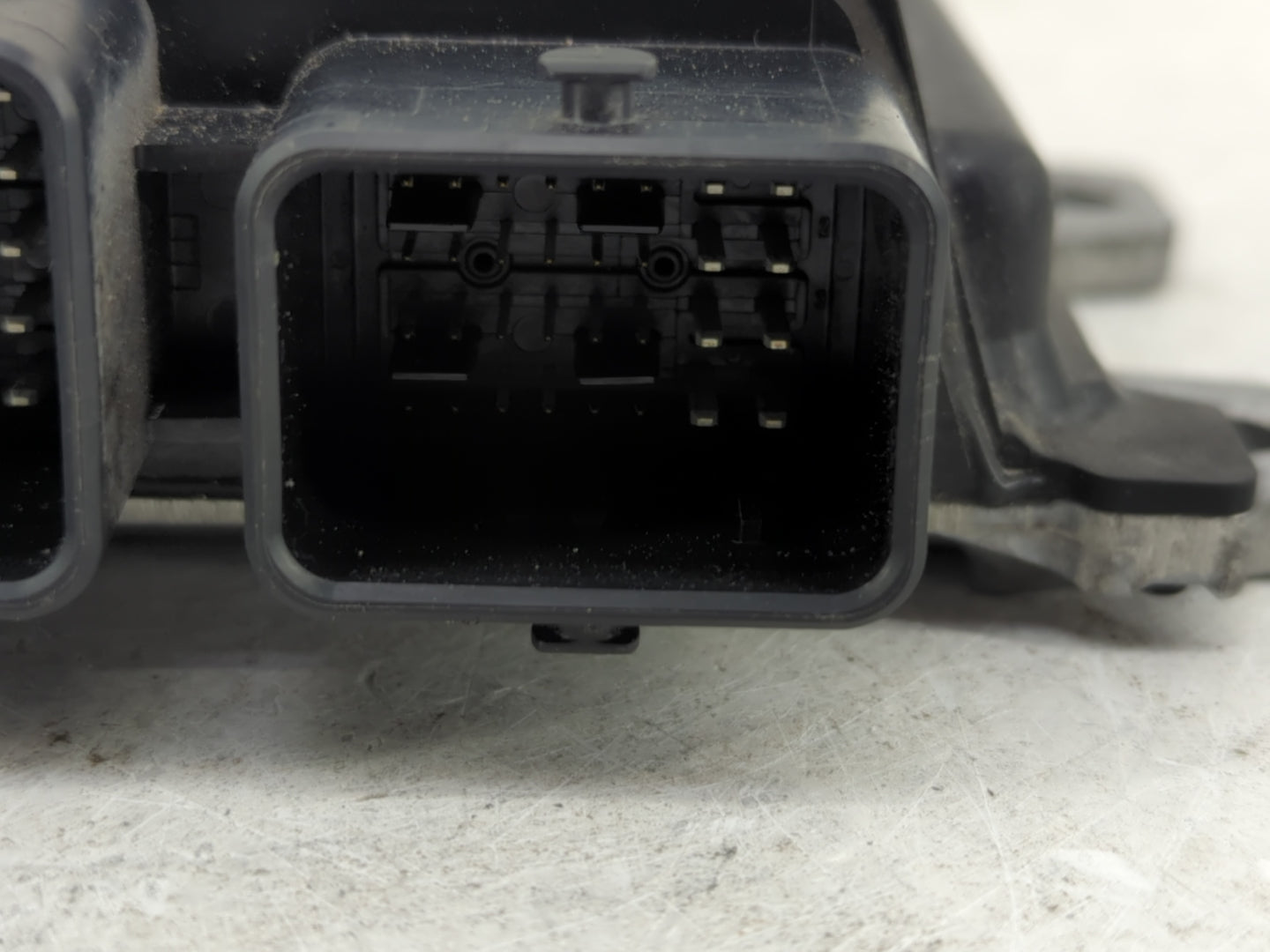 2020-2022 Nissan Versa PCM Engine Control Computer ECU ECM PCU OEM P/N:NEC985-126 Fits Fits 2020 2021 2022 OEM Used Auto Par