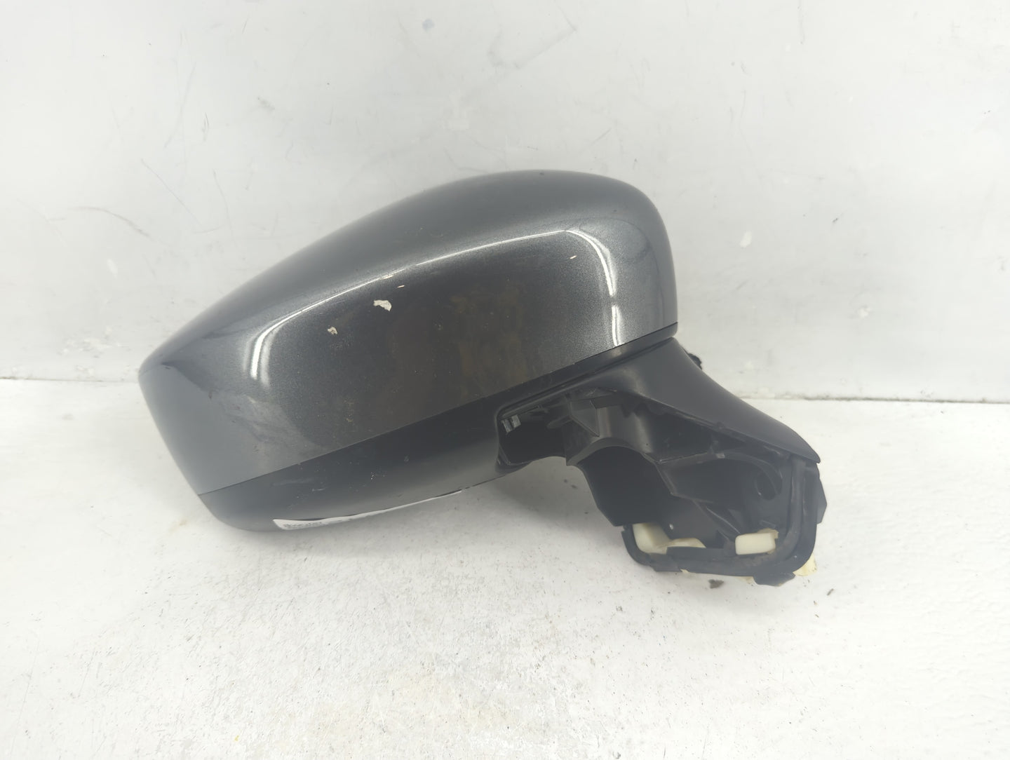 2021 Nissan Versa Passenger Side View Mirror - Right Door Mirror OEM Used - Oemusedautoparts1.com