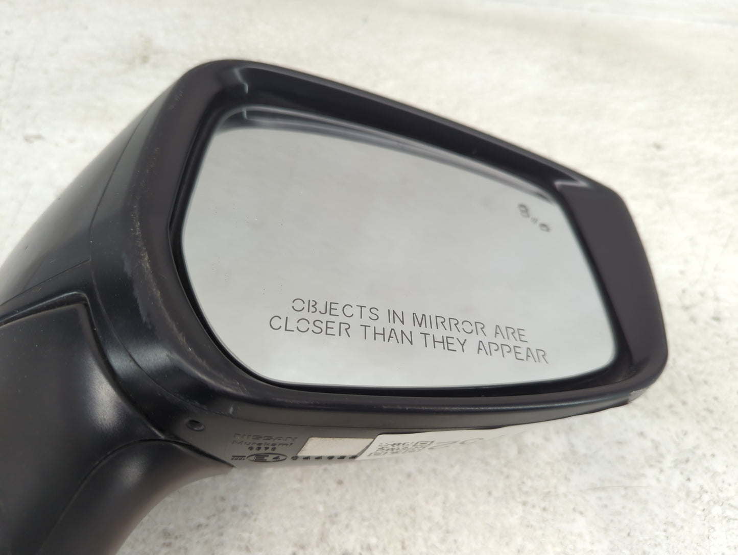 2020-2021 Nissan Versa Passenger Side View Mirror - Right Door Mirror OEM Used - Oemusedautoparts1.com