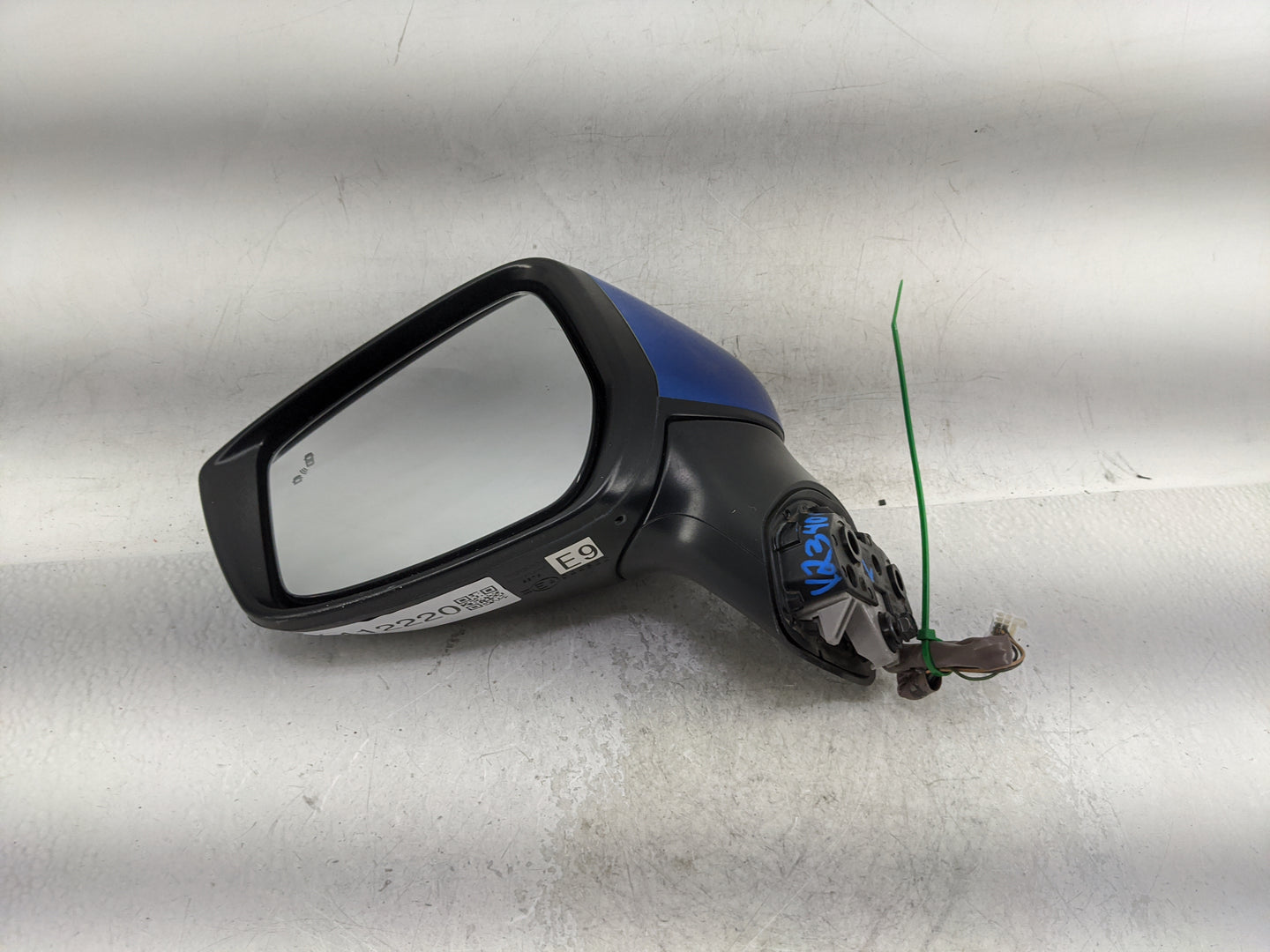 2020-2022 Nissan Versa Driver Left Side View Manual Door Mirror Blue - Oemusedautoparts1.com