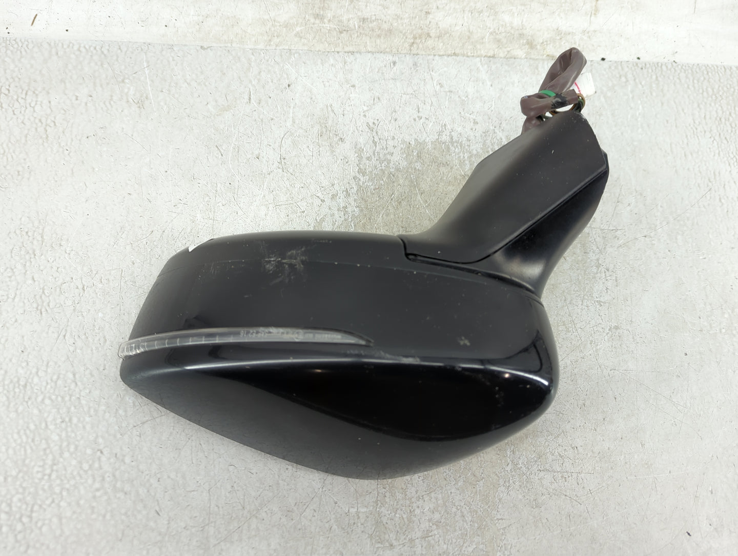 2020-2022 Nissan Versa Driver Side View Mirror - Left Door Mirror OEM Used - Oemusedautoparts1.com