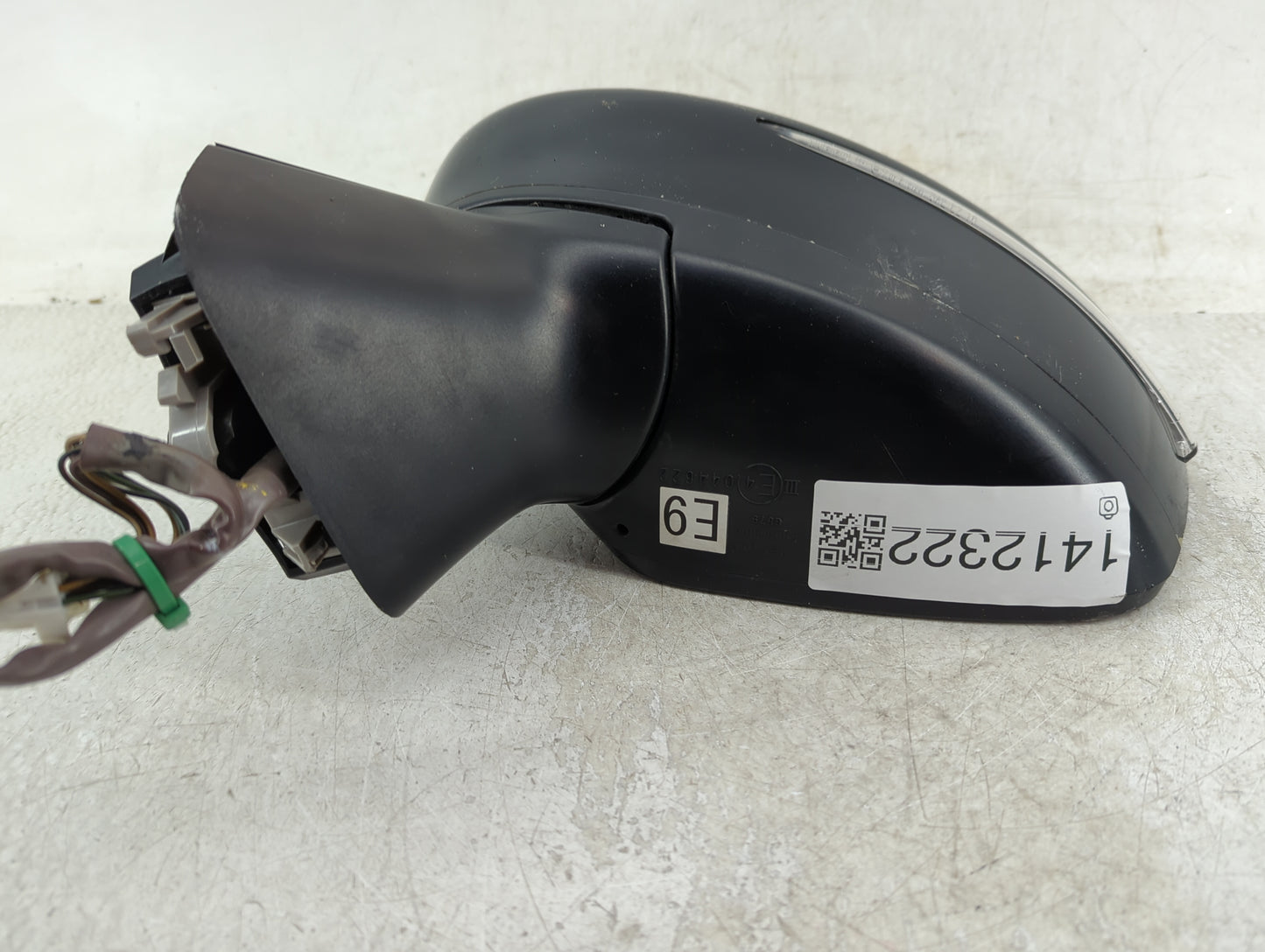 2020-2022 Nissan Versa Driver Side View Mirror - Left Door Mirror OEM Used - Oemusedautoparts1.com