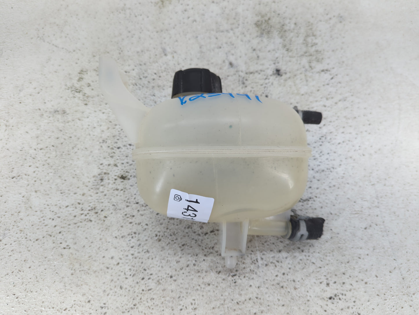2020-2022 Nissan Versa Radiator Coolant Overflow Expansion Tank Bottle 1431928 - Oemusedautoparts1.com