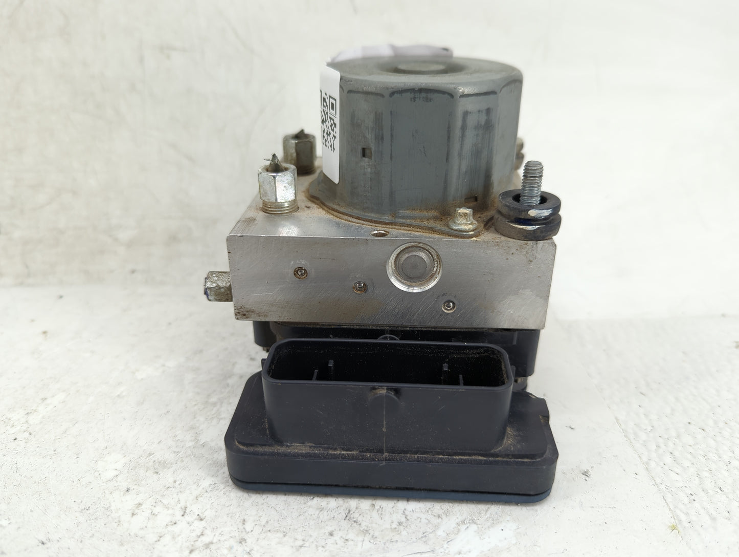 2020-2022 Nissan Versa ABS Pump Control Module Replacement P/N:47660 5ES0B 2265106527, 0265956610 Fits Fits 2020 2021 2022 O