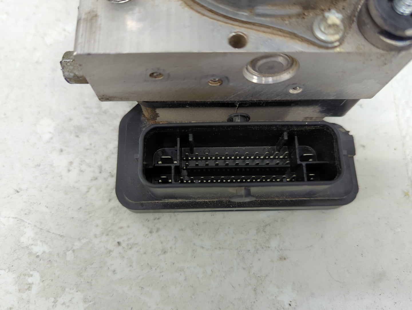2020-2022 Nissan Versa ABS Pump Control Module Replacement P/N:47660 5ES0B 2265106527, 0265956610 Fits Fits 2020 2021 2022 O