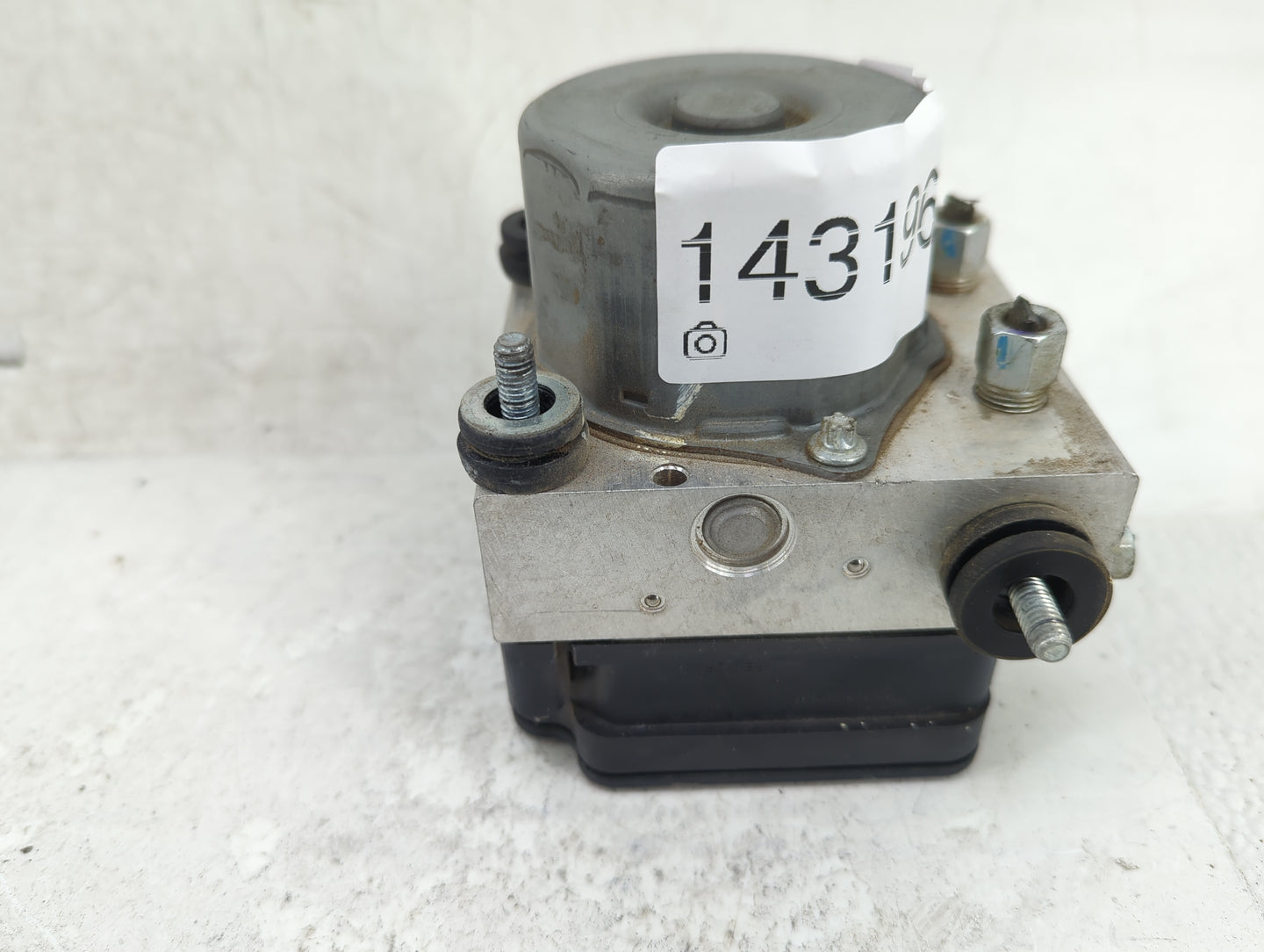 2020-2022 Nissan Versa ABS Pump Control Module Replacement P/N:47660 5ES0B 2265106527, 0265956610 Fits Fits 2020 2021 2022 O