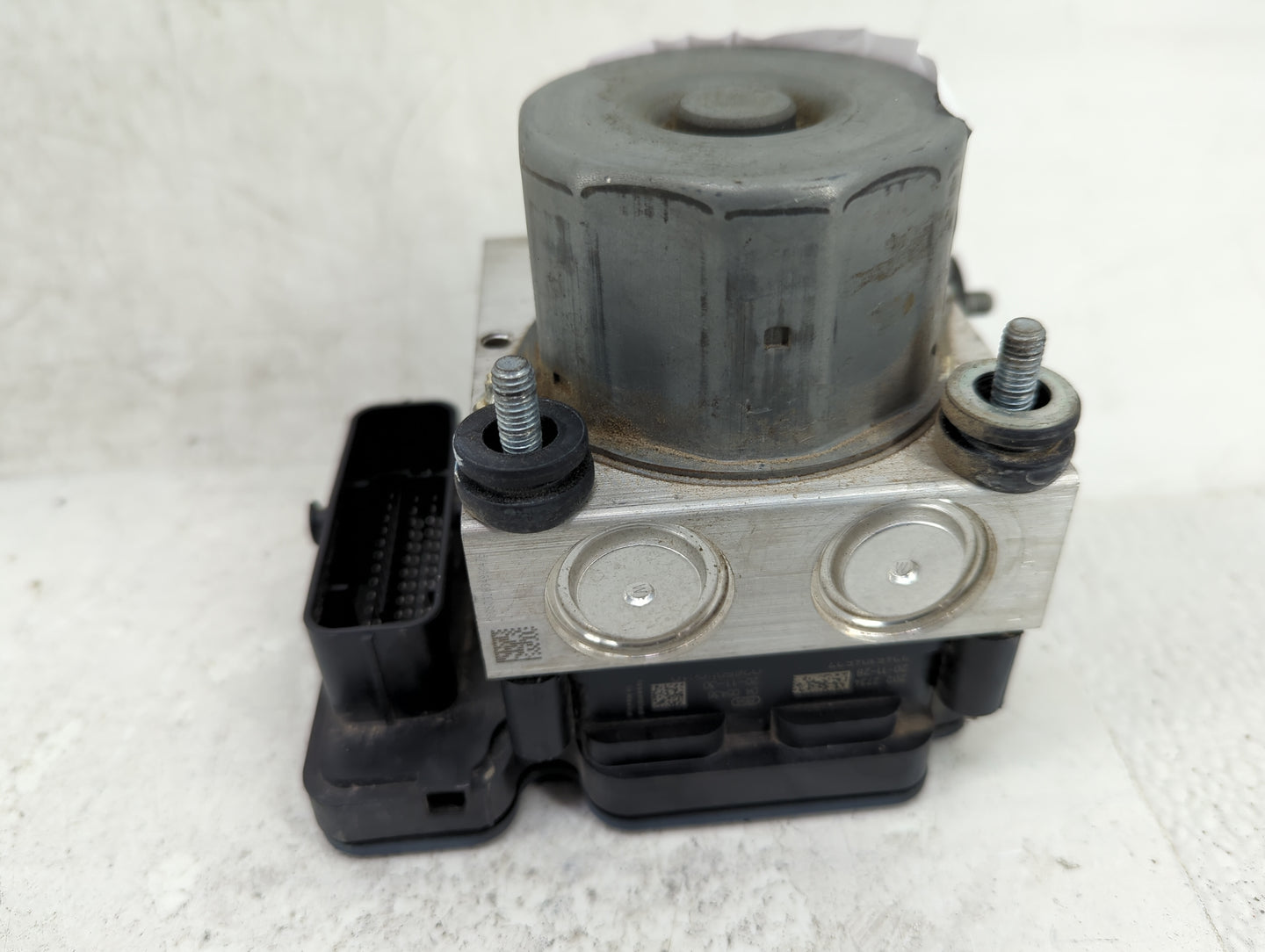2020-2022 Nissan Versa ABS Pump Control Module Replacement P/N:47660 5ES0B 2265106527, 0265956610 Fits Fits 2020 2021 2022 O