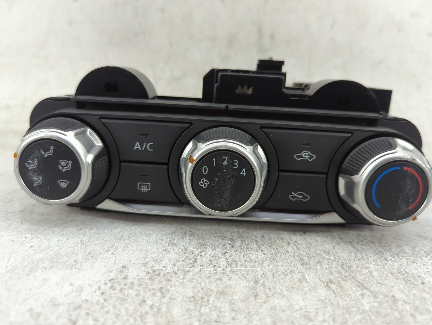 2021 Nissan Versa Climate Control Module Temperature AC/Heater Replacement Fits OEM Used Auto Parts - Oemusedautoparts1.com