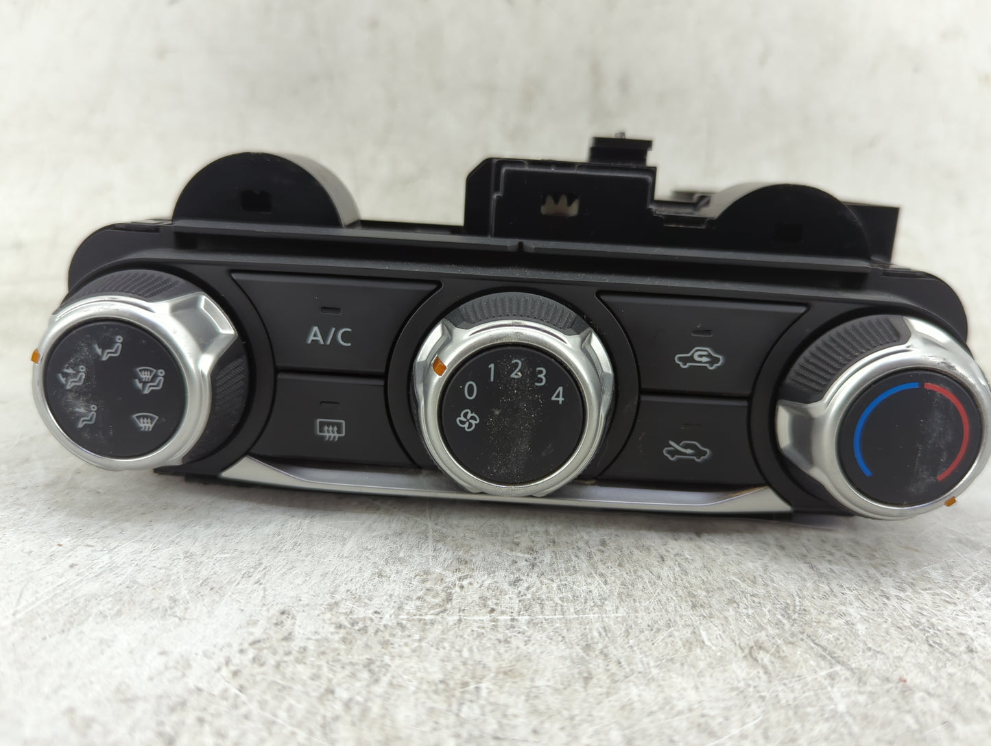 2021 Nissan Versa Climate Control Module Temperature AC/Heater Replacement Fits OEM Used Auto Parts - Oemusedautoparts1.com