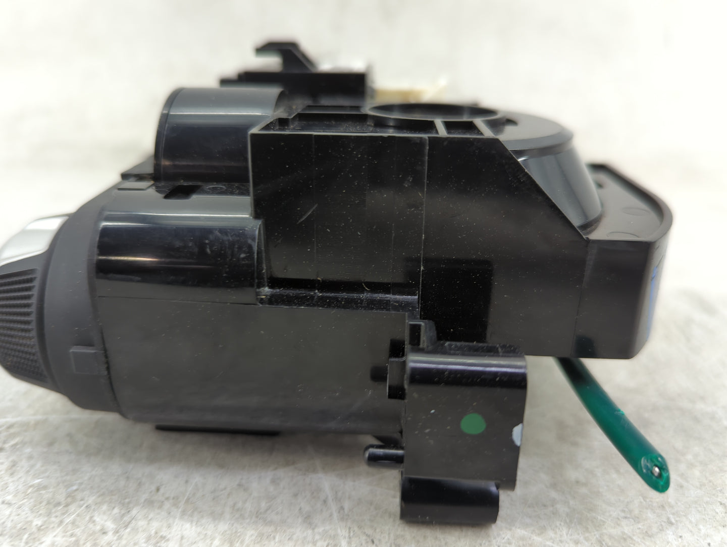 2021 Nissan Versa Climate Control Module Temperature AC/Heater Replacement Fits OEM Used Auto Parts - Oemusedautoparts1.com