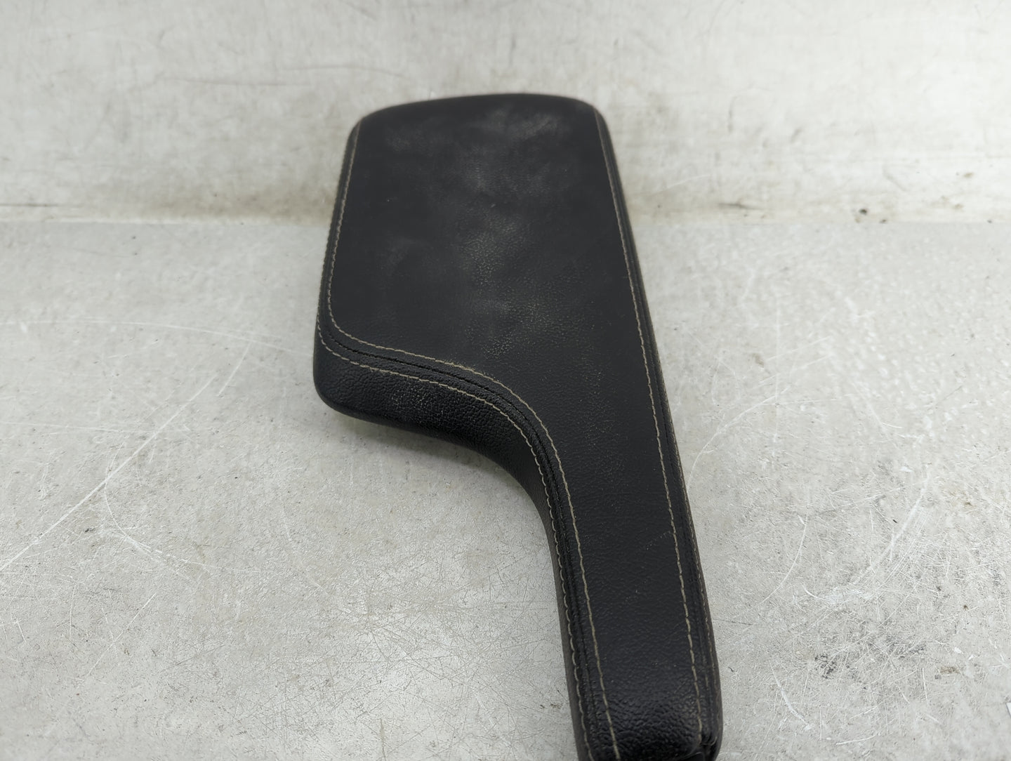 2021 Nissan Versa Center Console Armrest Cover Lid Fits OEM Used Auto Parts - Oemusedautoparts1.com