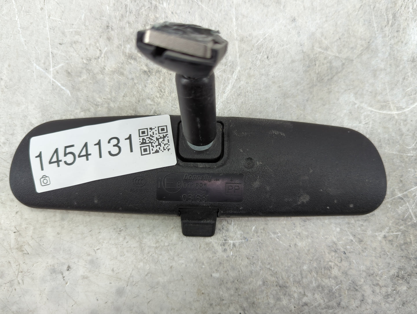 2021 Nissan Versa Interior Rear View Mirror Oem - Oemusedautoparts1.com