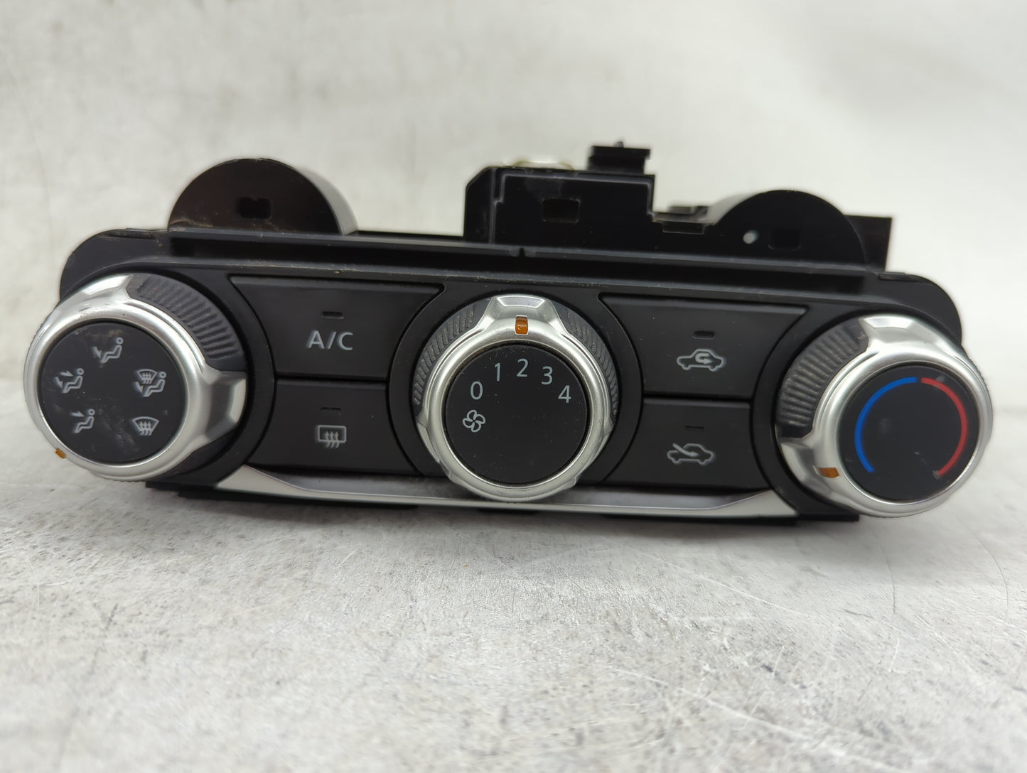 2021 Nissan Versa Ac Heater Climate Control T198 2c B - Oemusedautoparts1.com