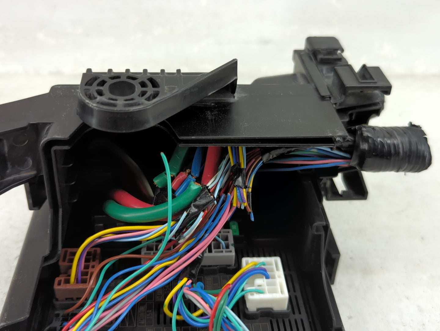 2020-2022 Nissan Versa Fusebox Fuse Box Panel Relay Module Fits Fits 2020 2021 2022 OEM Used Auto Parts - Oemusedautoparts1.