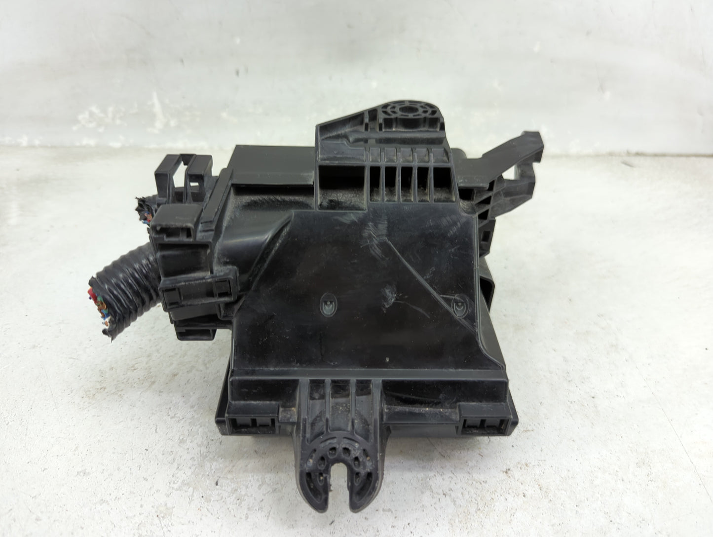 2020-2022 Nissan Versa Fusebox Fuse Box Panel Relay Module Fits Fits 2020 2021 2022 OEM Used Auto Parts - Oemusedautoparts1.