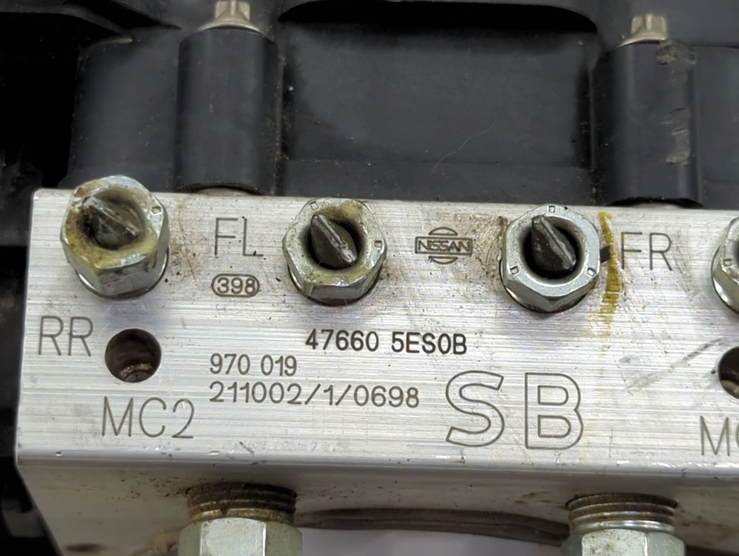 2020-2022 Nissan Versa ABS Pump Control Module Replacement P/N:47660 5ES0B 2265106527, 0265956610 Fits Fits 2020 2021 2022 O
