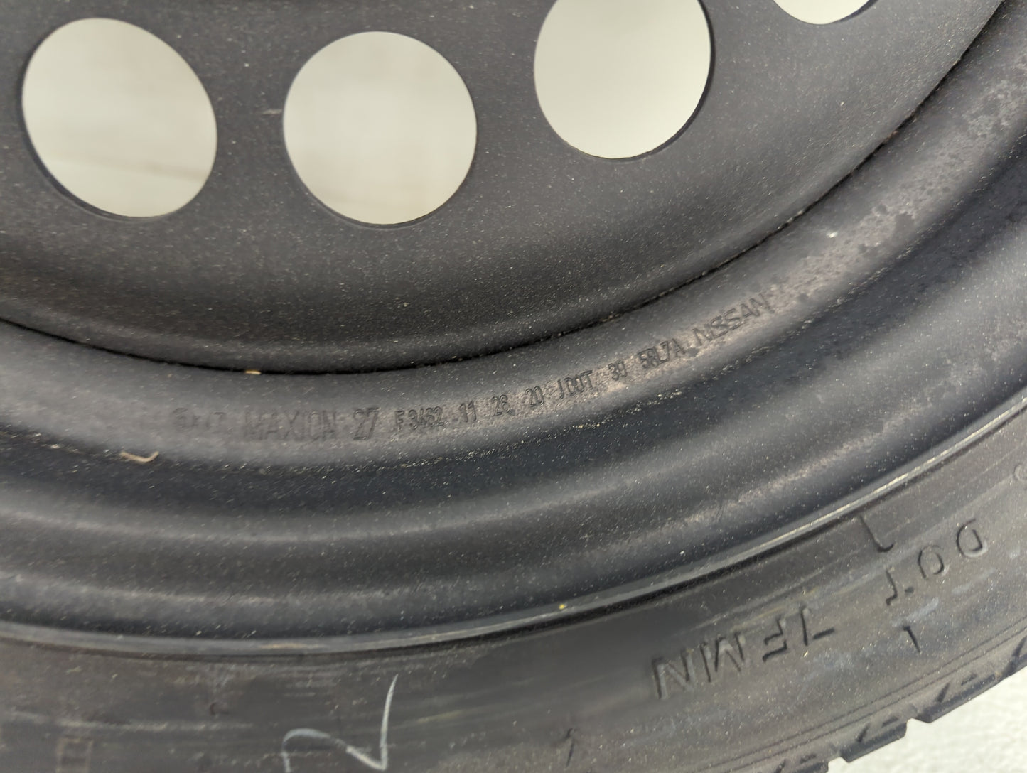 2020-2022 Nissan Versa Spare Donut Tire Wheel Rim Oem 1462123 - Oemusedautoparts1.com
