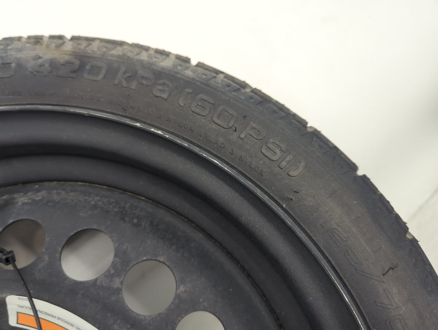 2020-2022 Nissan Versa Spare Donut Tire Wheel Rim Oem 1462123 - Oemusedautoparts1.com