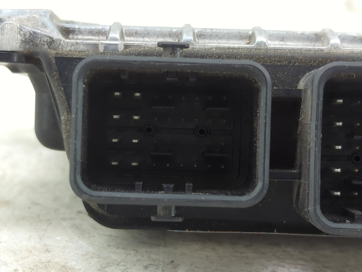2020-2022 Nissan Versa PCM Engine Control Computer ECU ECM PCU OEM P/N:NEC983-050 Fits Fits 2020 2021 2022 OEM Used Auto Par