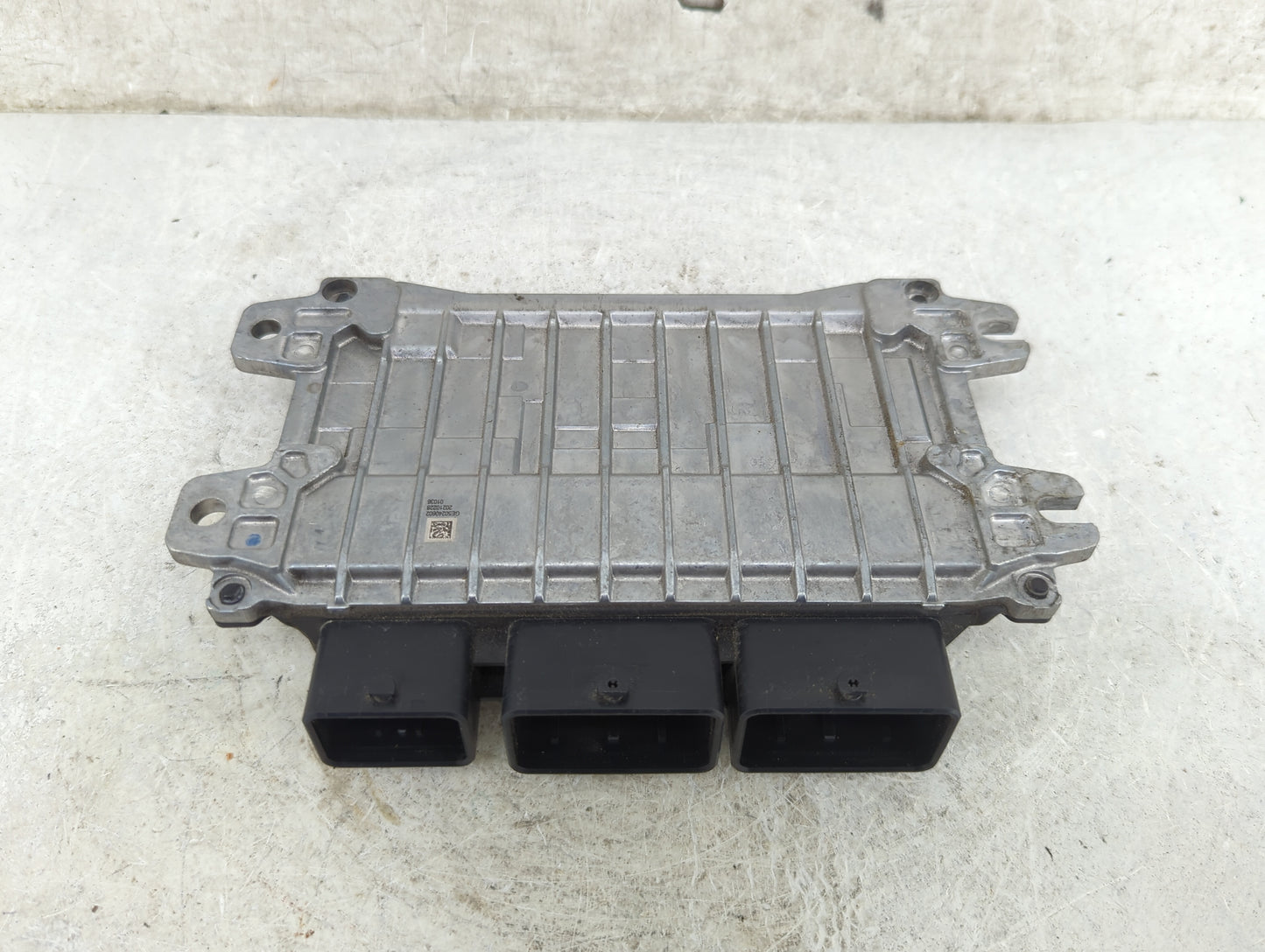 2020-2022 Nissan Versa PCM Engine Control Computer ECU ECM PCU OEM P/N:NEC983-050 Fits Fits 2020 2021 2022 OEM Used Auto Par