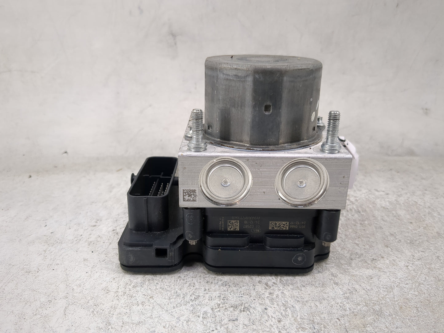 2020-2022 Nissan Versa ABS Pump Control Module Replacement P/N:47660 9EX0A 970 470, 0 265 259 Fits Fits 2020 2021 2022 OEM U