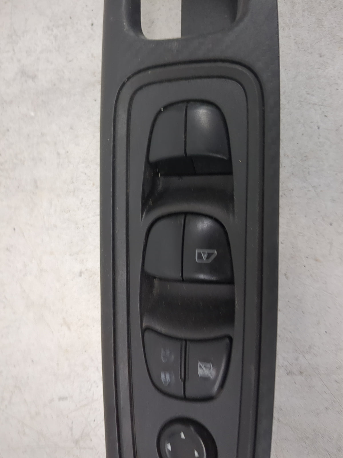 2020-2022 Nissan Versa Master Power Window Switch Replacement Driver Side Left P/N:25401 5EA1A 25671 9FA0A Fits OEM Used Aut
