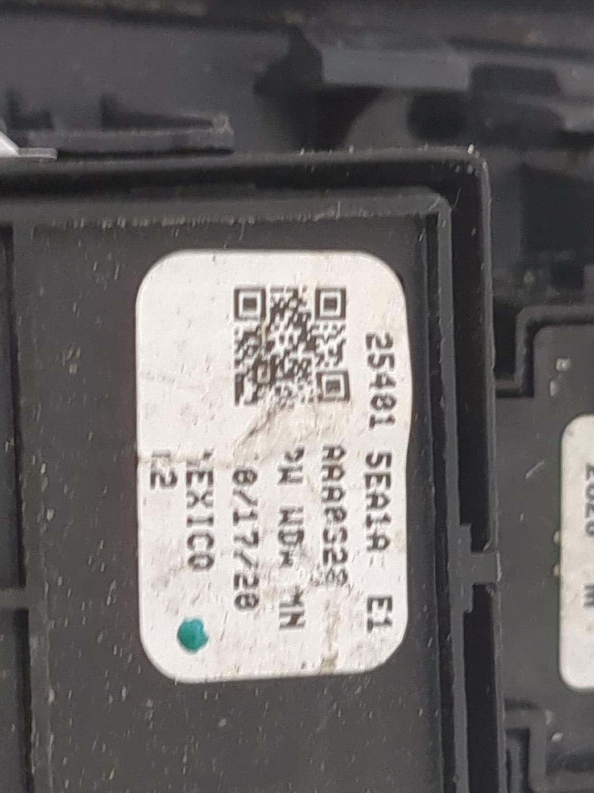 2020-2022 Nissan Versa Master Power Window Switch Replacement Driver Side Left P/N:25401 5EA1A 25671 9FA0A Fits OEM Used Aut