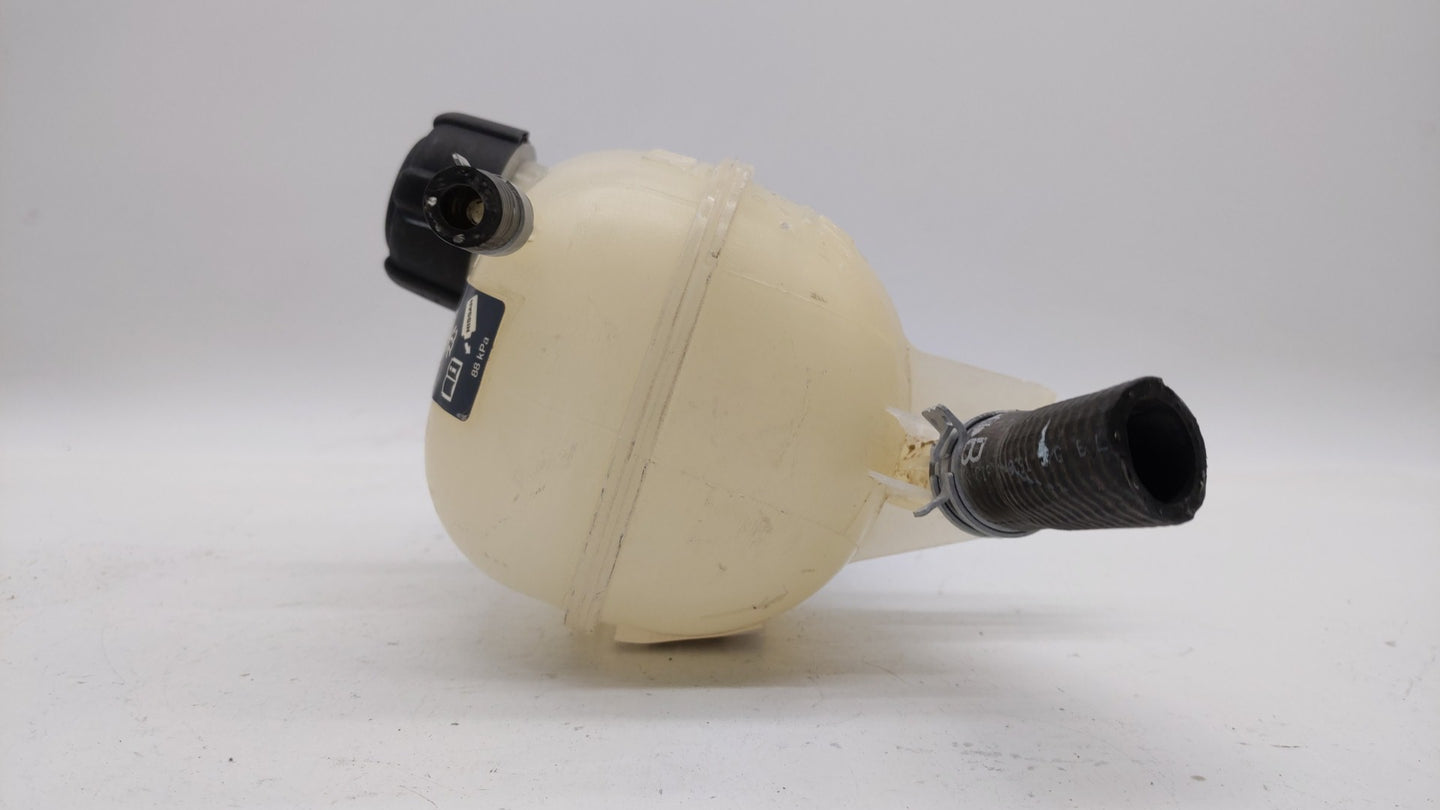2020-2022 Nissan Versa Radiator Coolant Overflow Expansion Tank Bottle 304059 - Oemusedautoparts1.com