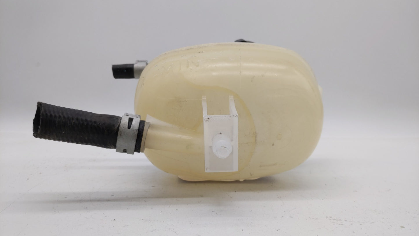 2020-2022 Nissan Versa Radiator Coolant Overflow Expansion Tank Bottle 304059 - Oemusedautoparts1.com