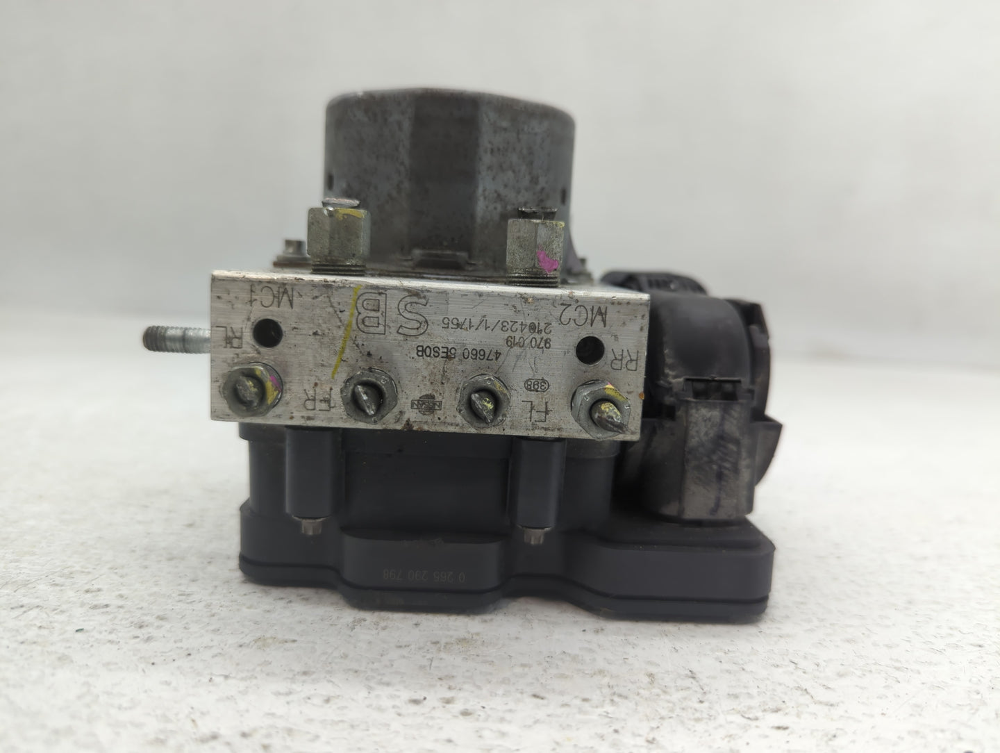2020-2022 Nissan Versa ABS Pump Control Module Replacement P/N:47660 5ES0B Fits Fits 2020 2021 2022 OEM Used Auto Parts - Oe