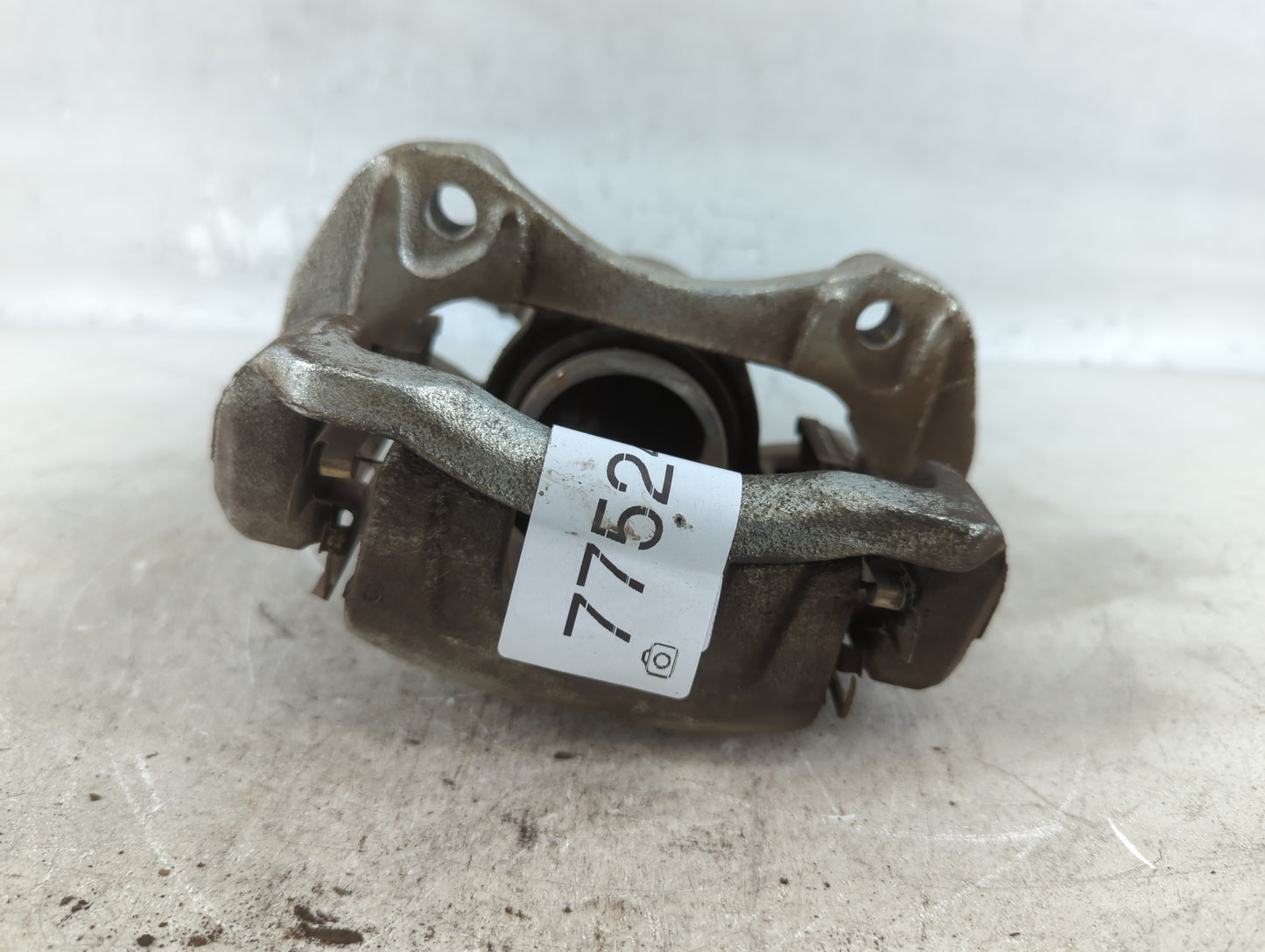2020-2022 Nissan Versa Front Driver Left Brake Caliper - Oemusedautoparts1.com